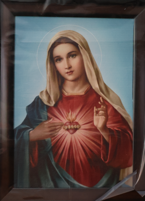 SACRED HEART MARY